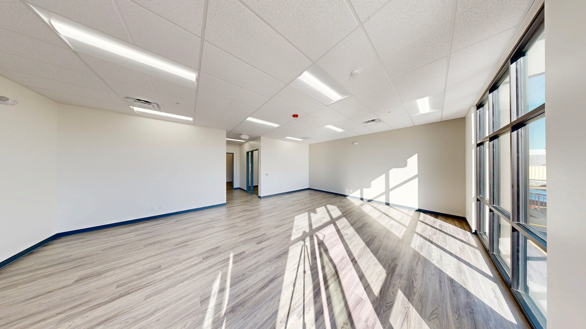 5050 Fox St, Denver, CO à louer Photo intérieure- Image 1 de 3