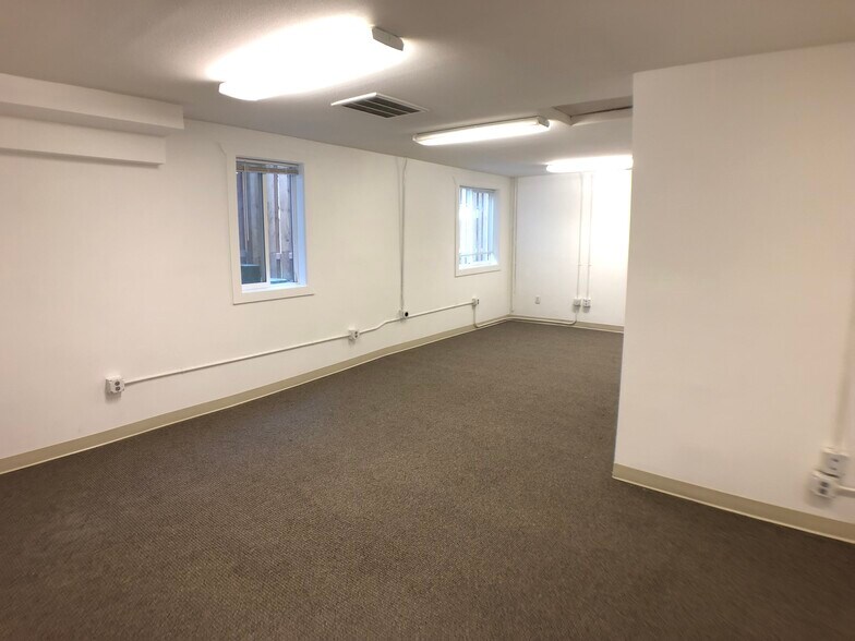 1733-1737 SE Morrison St, Portland, OR à louer - Photo intérieure - Image 3 de 46