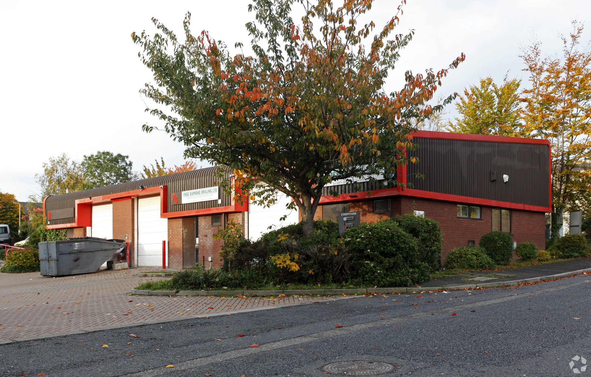 Springhead Rd, Northfleet à louer Photo principale- Image 1 de 4