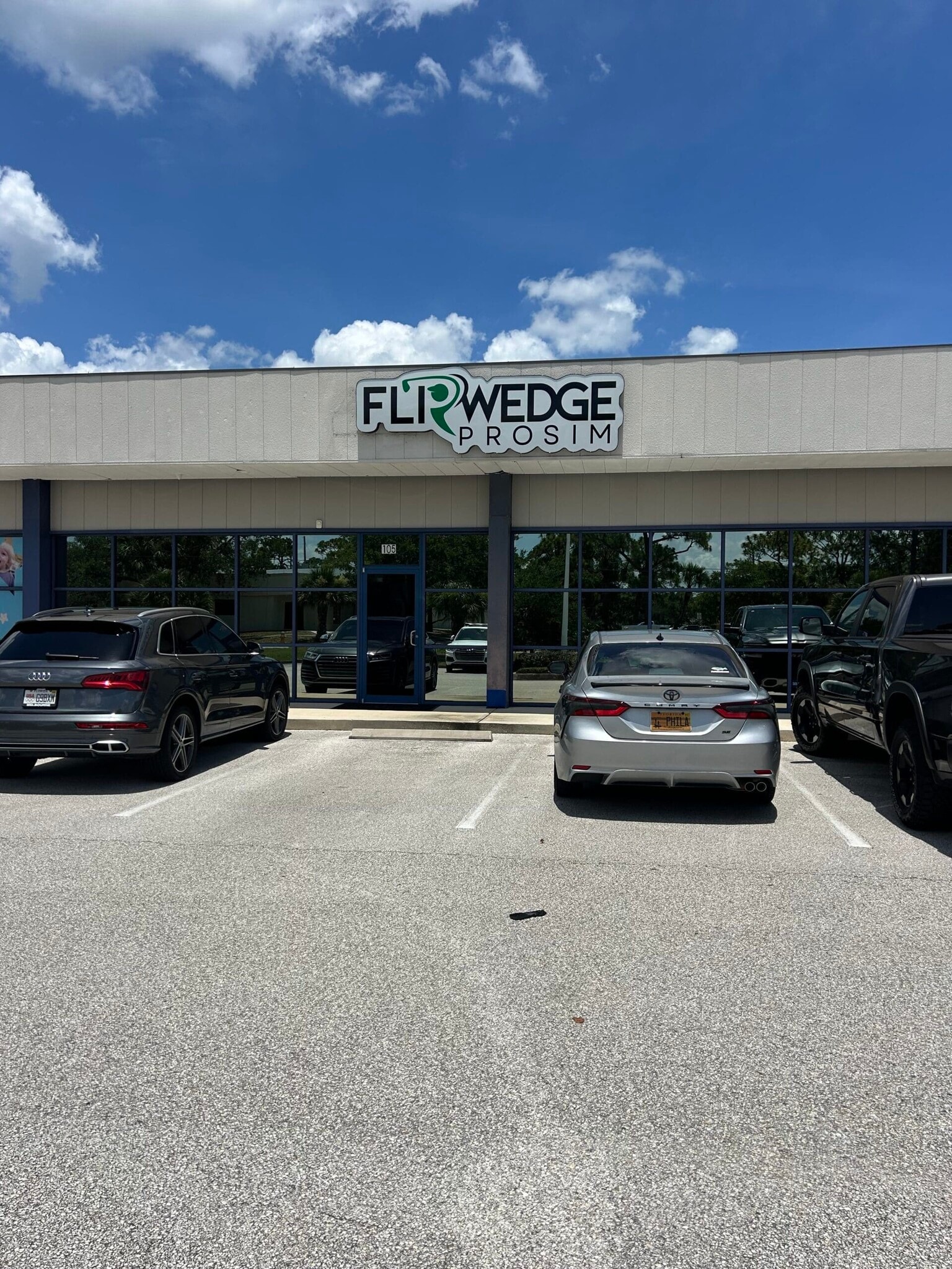 335 Pineda Ct, Melbourne, FL for lease Building Photo- Image 1 of 25
