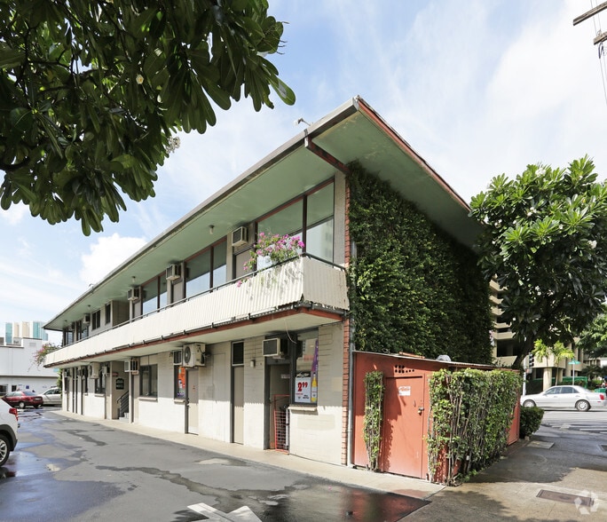 1023 Pensacola St, Honolulu, HI à louer - Photo du bâtiment - Image 2 de 11