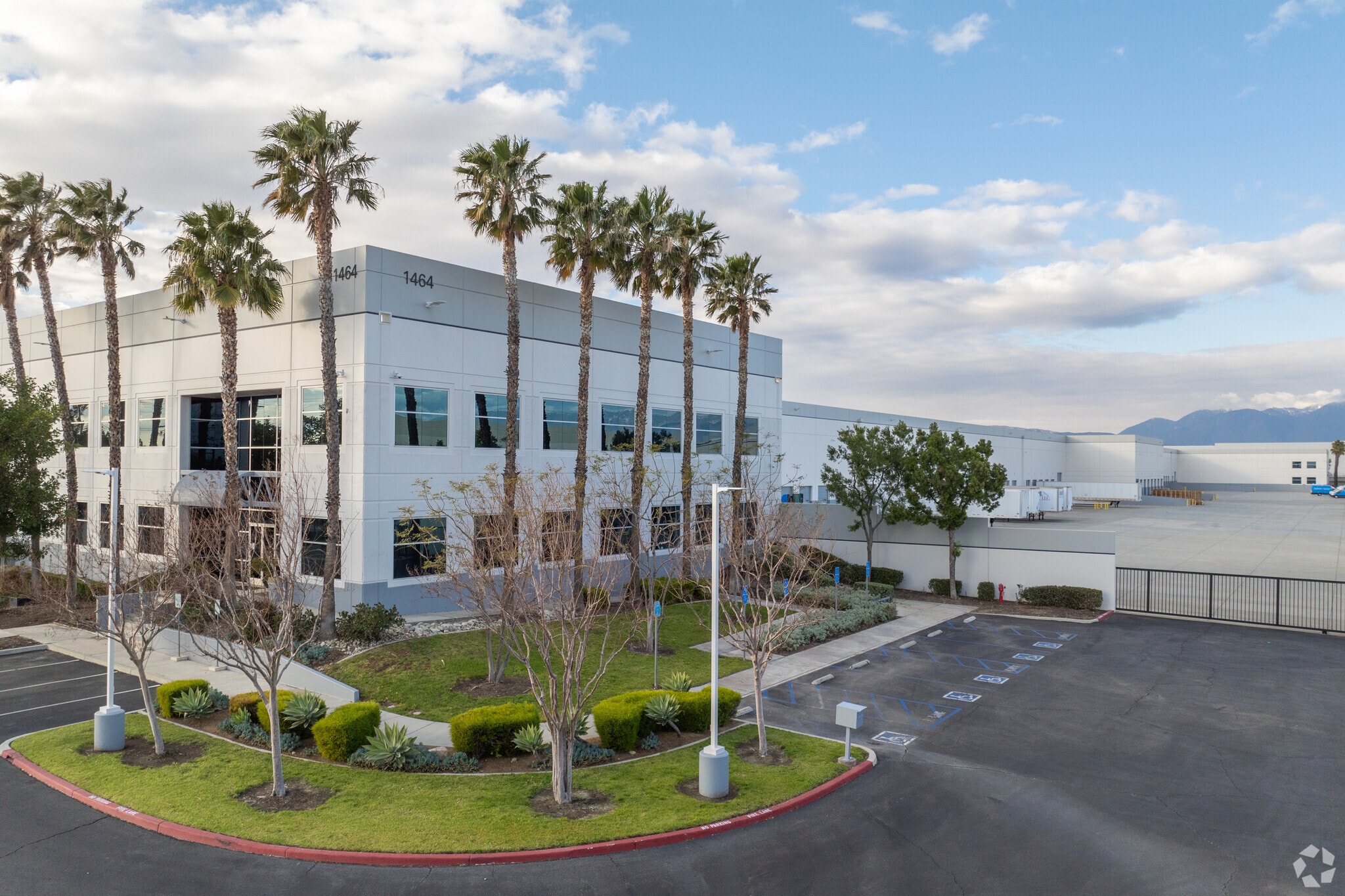 1464 W Merrill Ave, Rialto, CA for lease Building Photo- Image 1 of 7