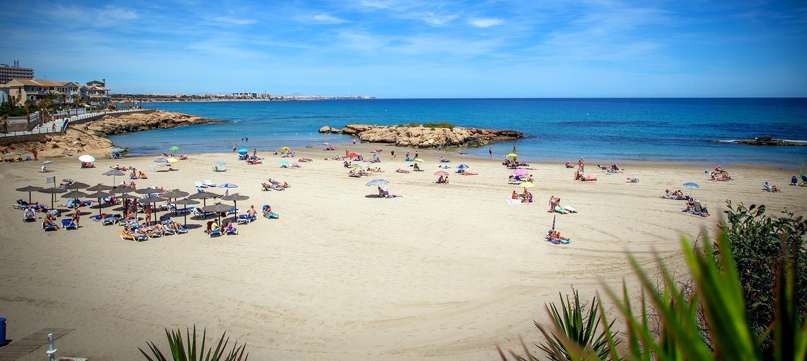 Carrer Iruela la Blue Lagoon, 2, San Miguel de Salinas, Alicante à vendre Photo du bâtiment- Image 1 de 18