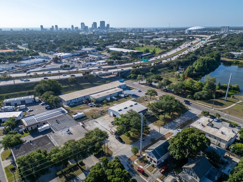 1331 22nd St N, Saint Petersburg, FL à louer - Aérien - Image 2 de 4