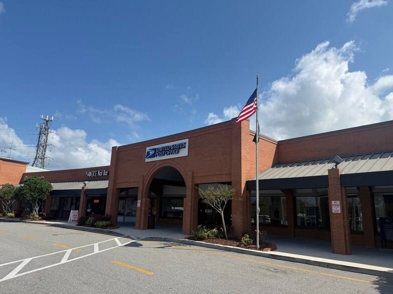 25813 US Hwy 19 N, Clearwater, FL for lease - Building Photo - Image 3 of 8