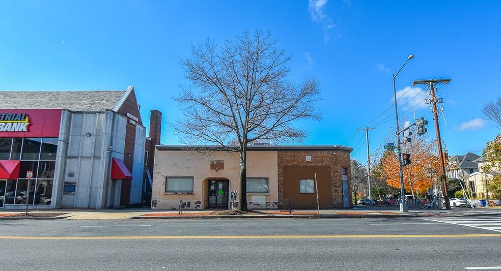 4840 Georgia Ave NW, Washington, DC à vendre - Photo du bâtiment - Image 3 de 9