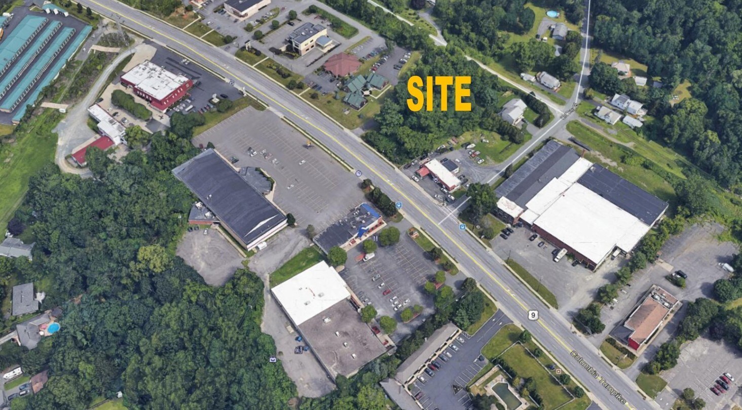 575 Columbia Tpke, East Greenbush, NY à vendre Photo principale- Image 1 de 1