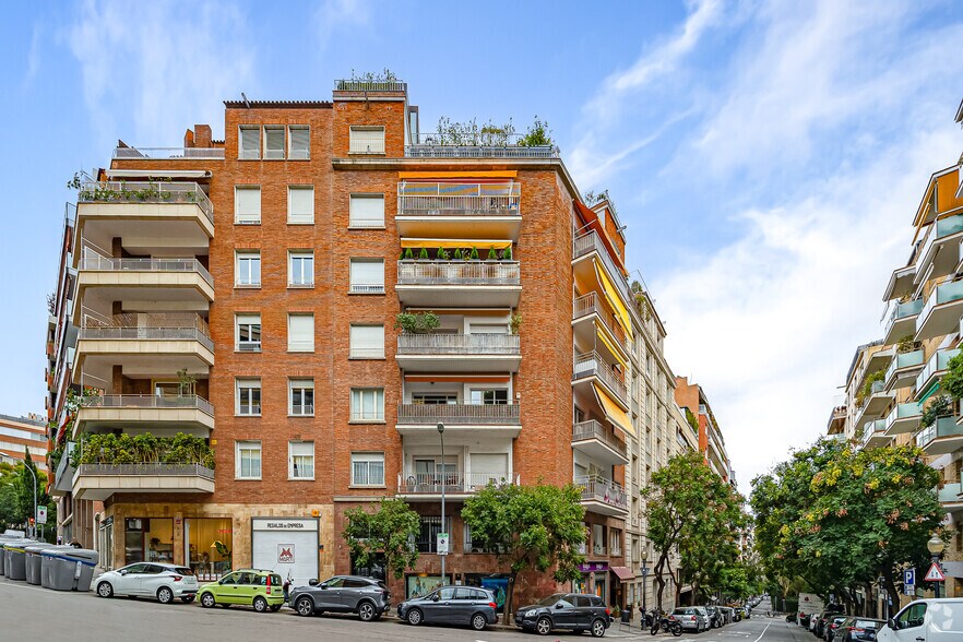 Carrer de Ferran Agulló, 24, Barcelone, Barcelona à louer - Photo principale - Image 1 de 2