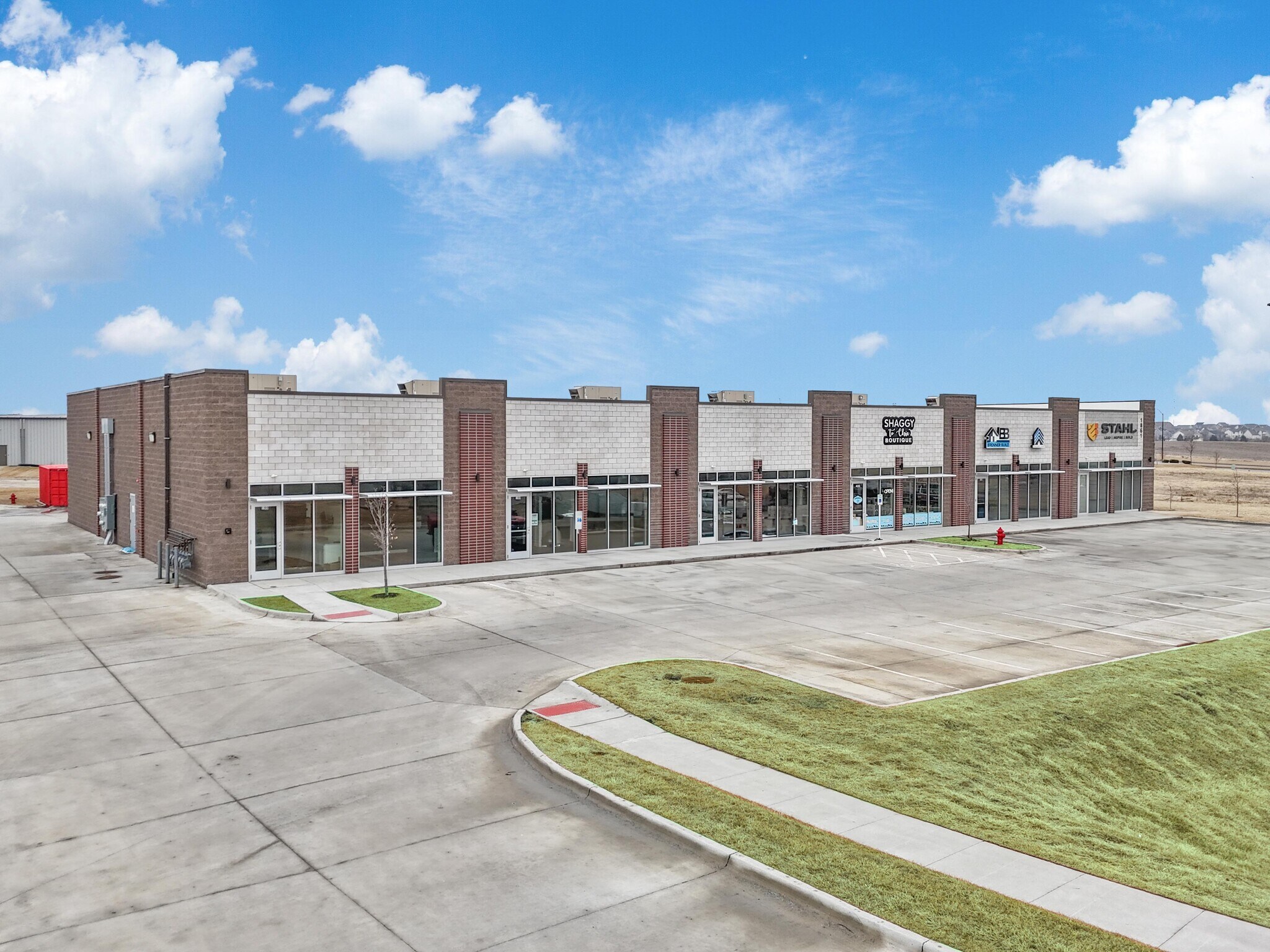 1861 SE Princeton Dr, Grimes, IA à louer Photo du bâtiment- Image 1 de 3