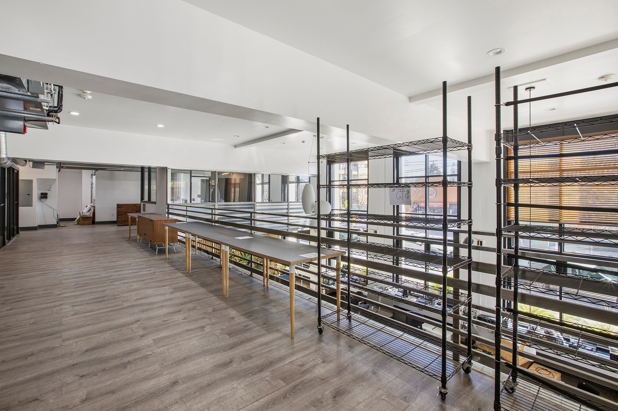 3136 International Blvd, Oakland, CA for lease Interior Photo- Image 1 of 8
