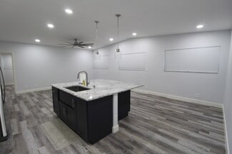 Plus de détails pour 1662 Independence Blvd, Sarasota, FL - Bureau à louer