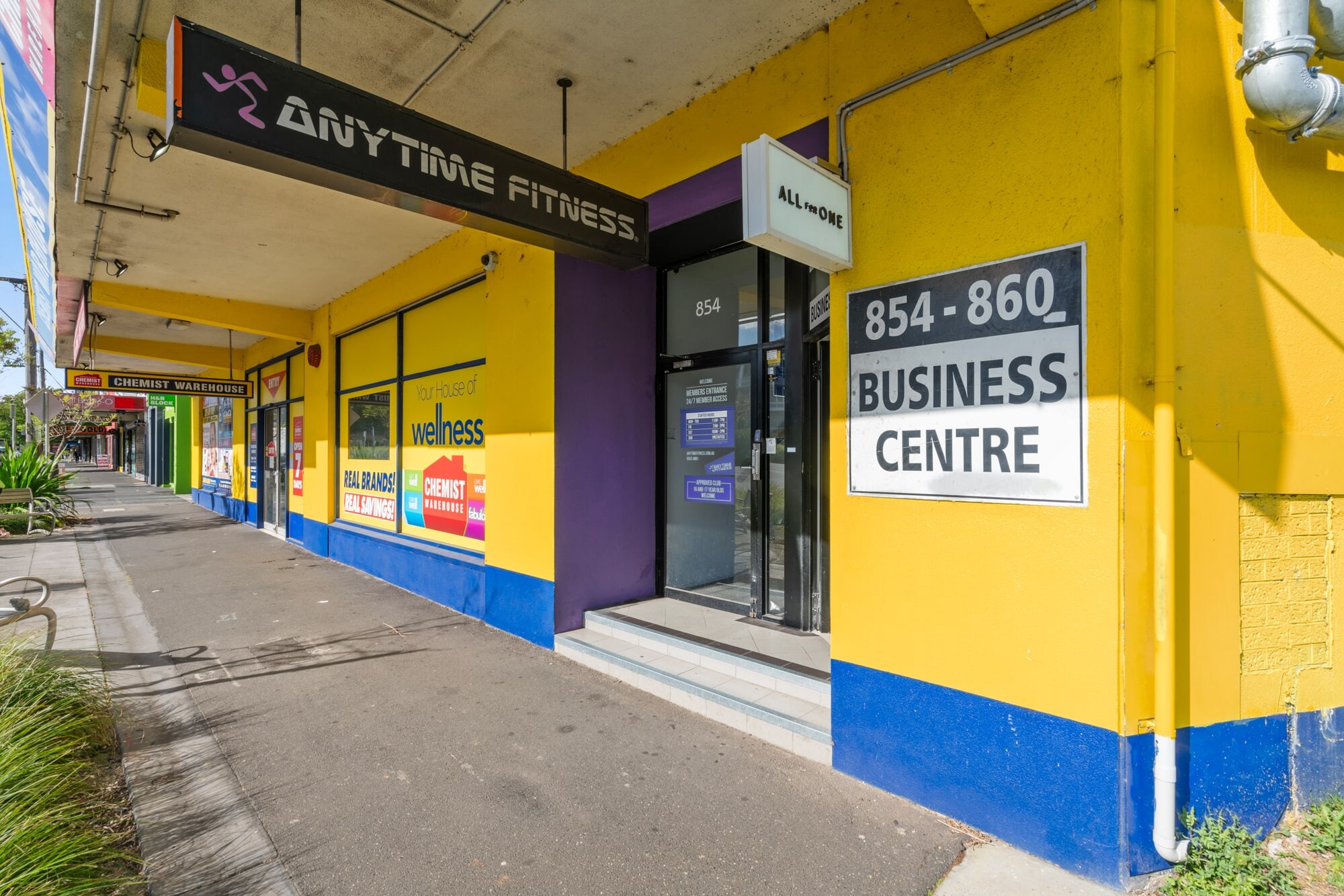 854-860 Nepean Ave, Hampton East for lease Building Photo- Image 1 of 4