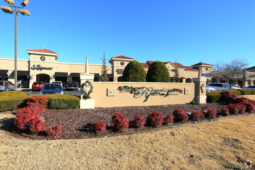 8283-8393 S Memorial Dr, Tulsa, OK à louer - Photo du bâtiment - Image 2 de 3