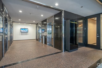 1250 W Sam Houston Pky, Houston, TX for lease Lobby- Image 1 of 8