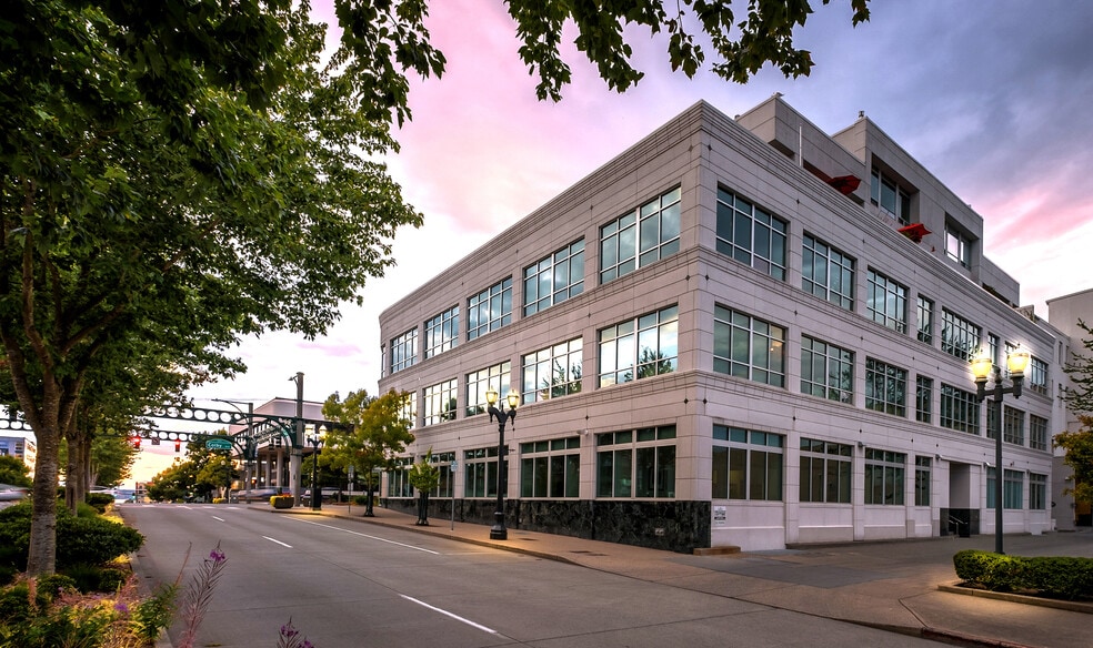 2825 Colby Ave, Everett, WA for lease - Building Photo - Image 2 of 23