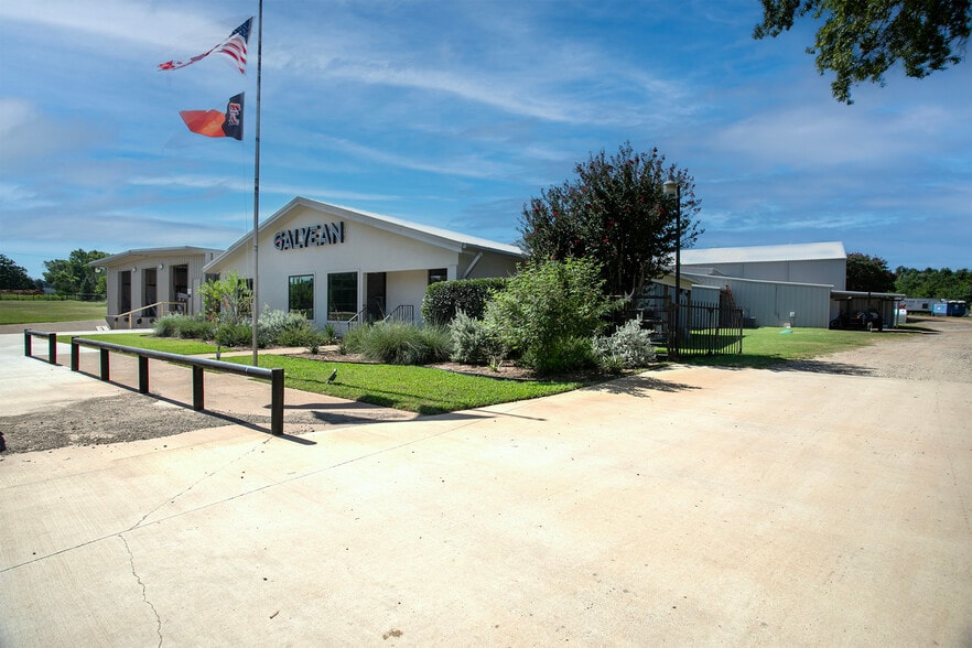 15393 Highway 64 W, Tyler, TX à louer - Photo du bâtiment - Image 3 de 33