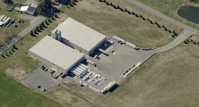 12 S Fort Zellers Rd, Newmanstown, PA for lease Building Photo- Image 2 of 6