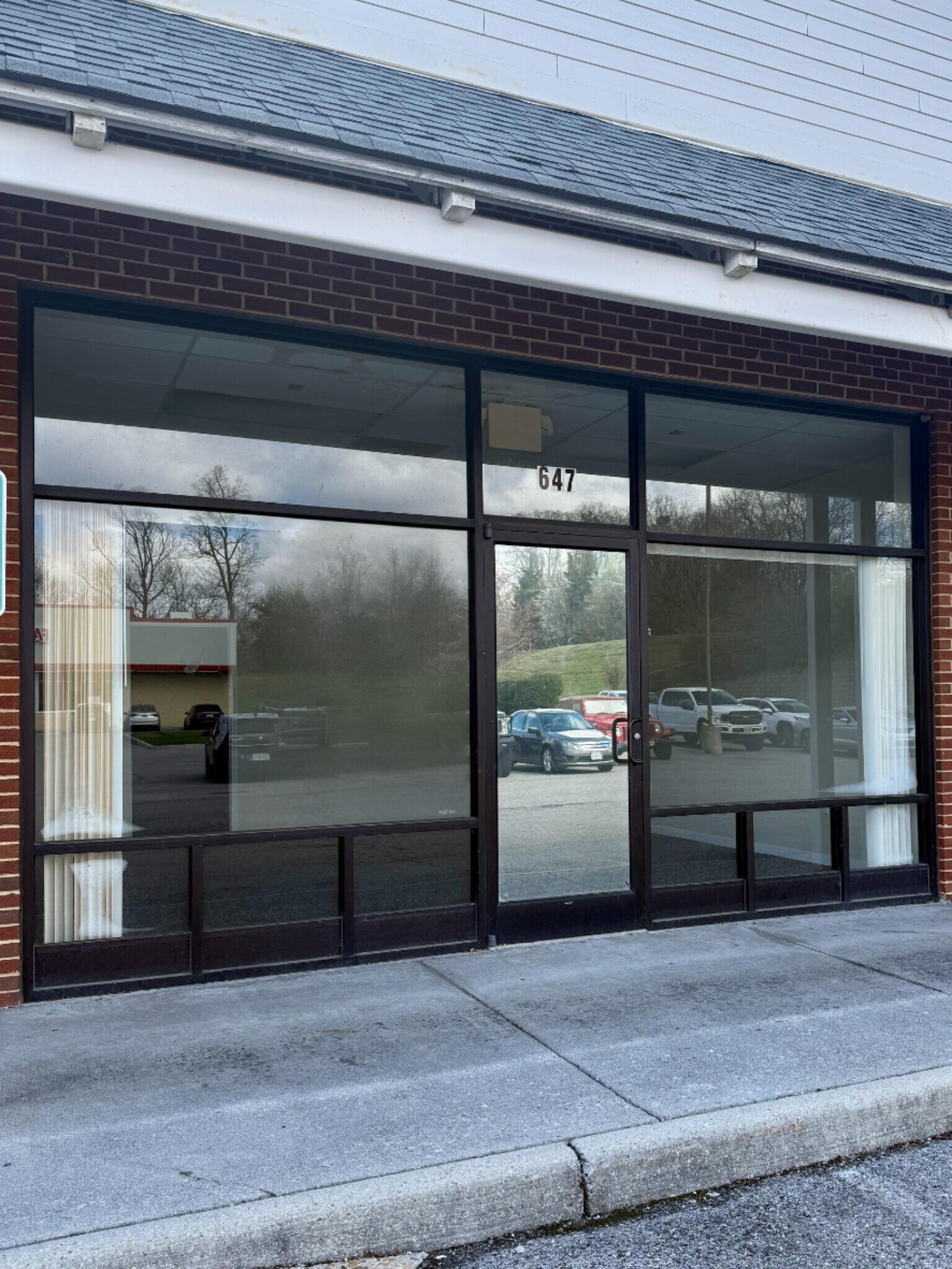 629-675 Peters Creek Rd, Roanoke, VA à louer Photo intérieure- Image 1 de 6
