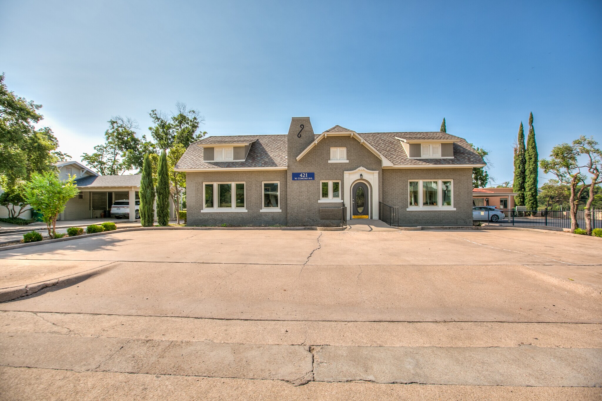 421 W Concho Ave, San Angelo, TX for lease Primary Photo- Image 1 of 35