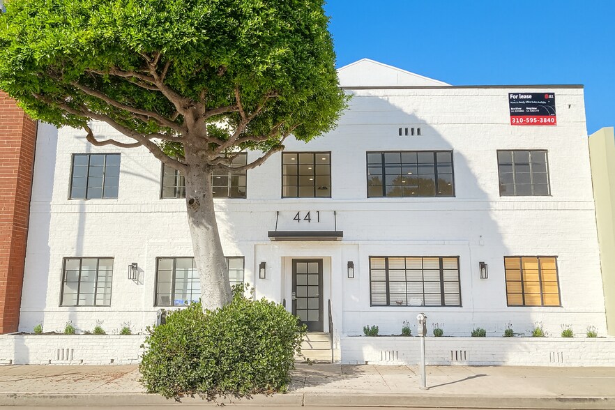441 S Beverly Dr, Beverly Hills, CA à louer - Photo du bâtiment - Image 2 de 5