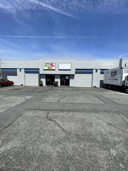 93 Monocacy Blvd, Frederick, MD for lease - Building Photo - Image 1 of 4