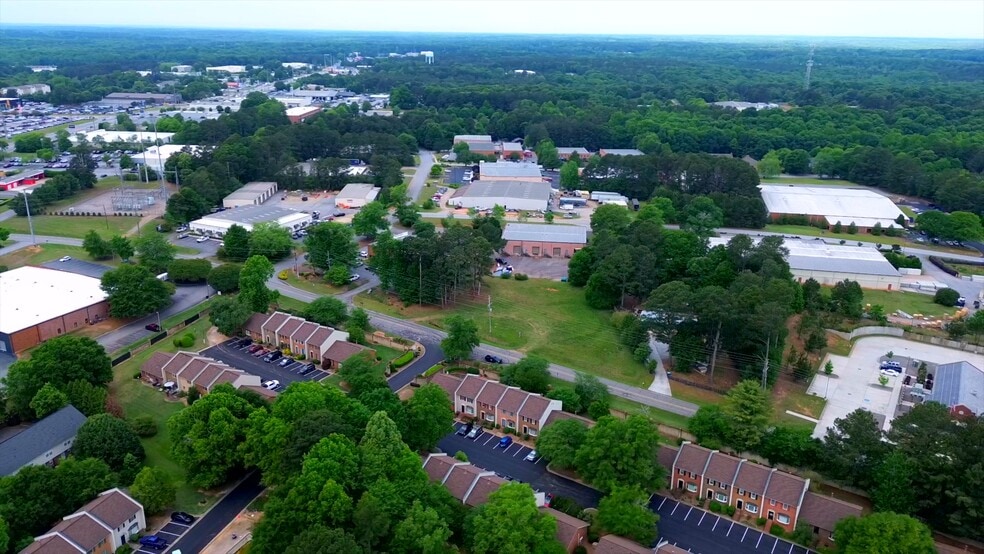 235 Cleveland Rd, Bogart, GA à vendre - Vidéo sur l’inscription commerciale - Image 2 de 15