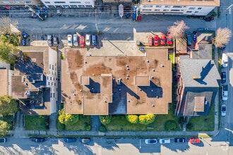 1676 11th Av W, Vancouver, BC - AERIAL  map view