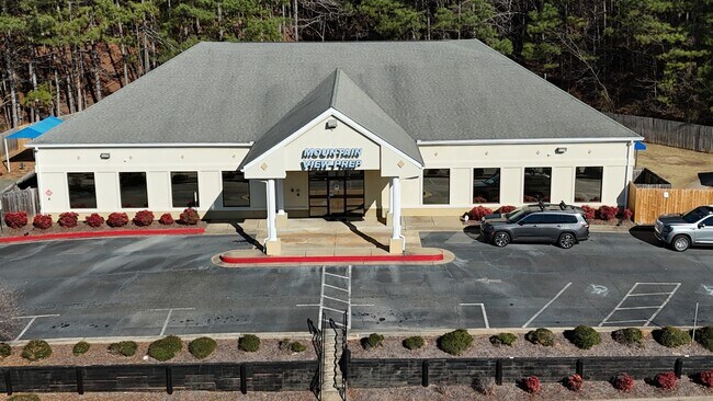More details for 2320 Baker Rd NW, Acworth, GA - Retail for Sale