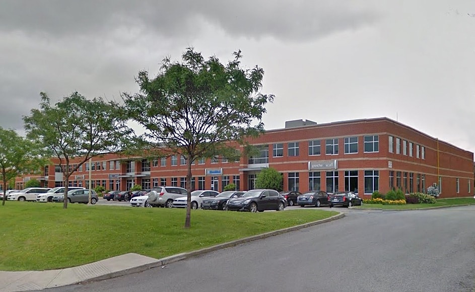 5944-6040 Boul Henri-Bourassa W, Montréal, QC à louer - Photo du bâtiment - Image 2 de 6