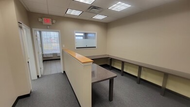 671 S Carter Rd, Smyrna, DE for lease Interior Photo- Image 2 of 10