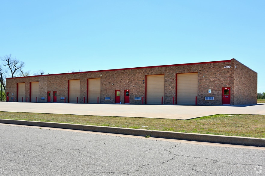 4700 Dougherty St, Oklahoma City, OK for lease - Building Photo - Image 3 of 11