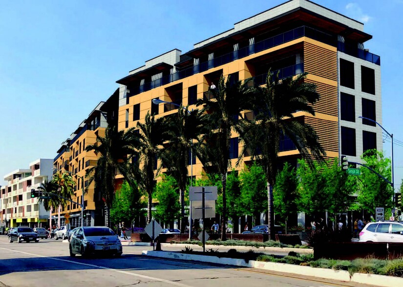 12727 W Washington Blvd, Los Angeles, CA à vendre - Photo du bâtiment - Image 1 de 8