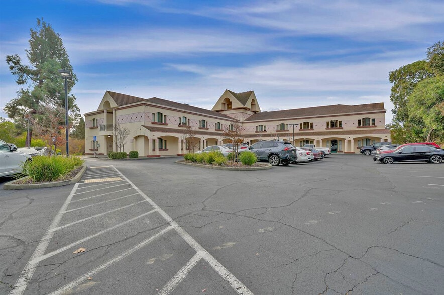 1100 Rose Dr, Benicia, CA for lease - Building Photo - Image 2 of 10