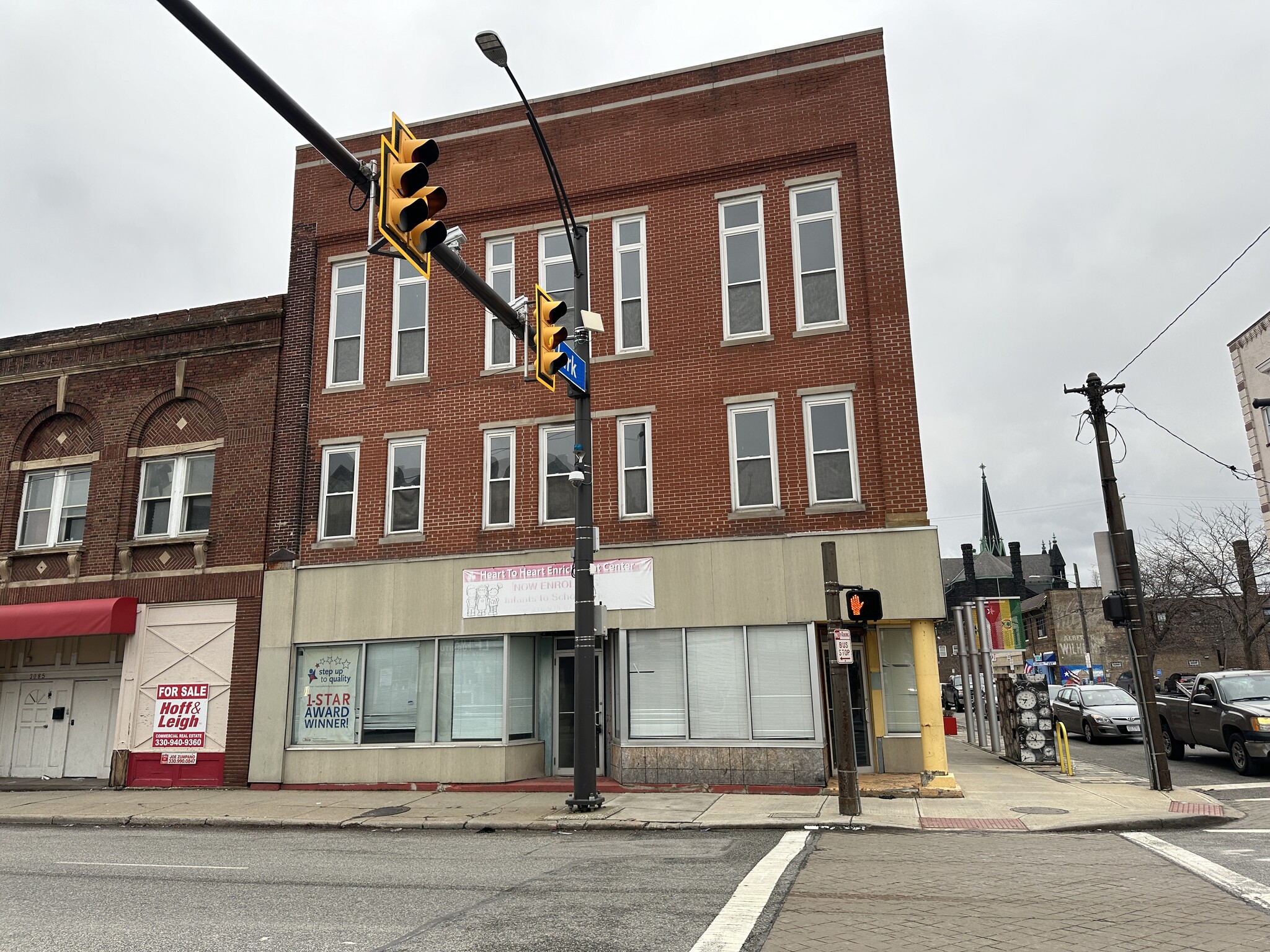 3093-3095 W 25th St, Cleveland, OH for lease Building Photo- Image 1 of 16