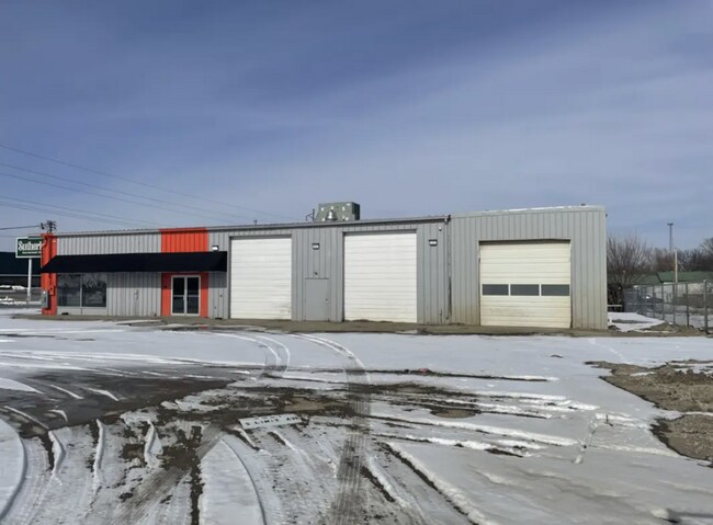 More details for 3815 S Limit Ave, Sedalia, MO - Retail for Lease