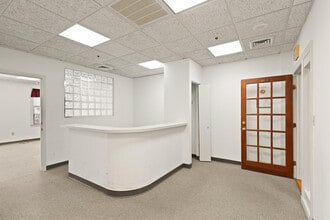 161 S Main St, Middleton, MA for lease Interior Photo- Image 1 of 12