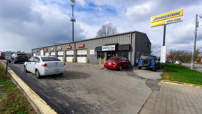More details for 376 Big Hill Ave, Richmond, KY - Retail for Sale