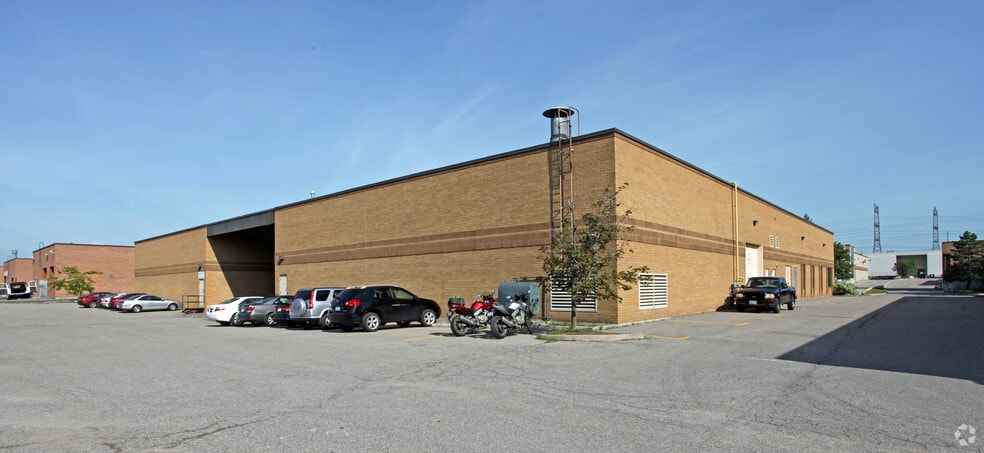 165 Konrad Cres, Markham, ON à louer - Photo du bâtiment - Image 2 de 2