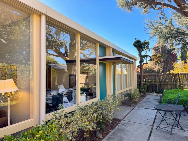 319 Harvard Ave, Claremont, CA à vendre - Photo du bâtiment - Image 3 de 12