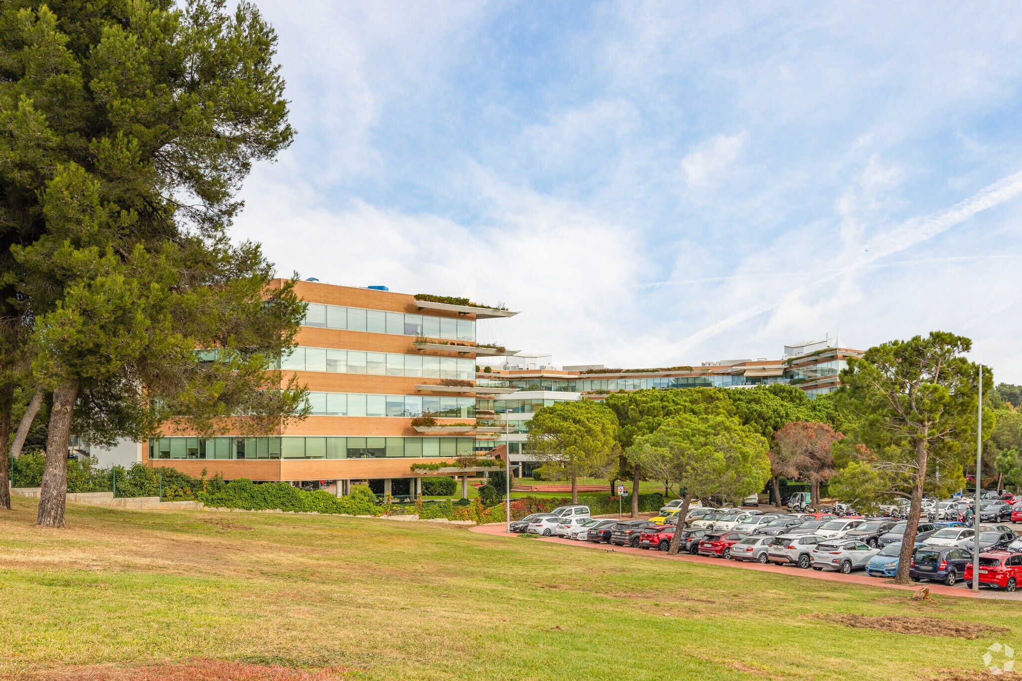 Avinguda Alcalde Barnils, 68, Sant Cugat del Vallès, Barcelona for lease Primary Photo- Image 1 of 5