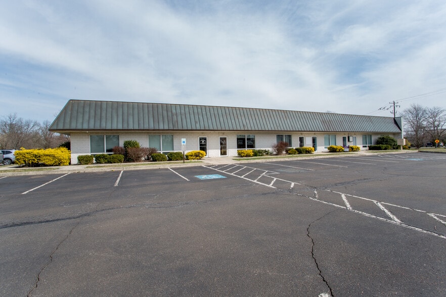1806 Deep Run Rd, Pipersville, PA for lease - Building Photo - Image 2 of 36