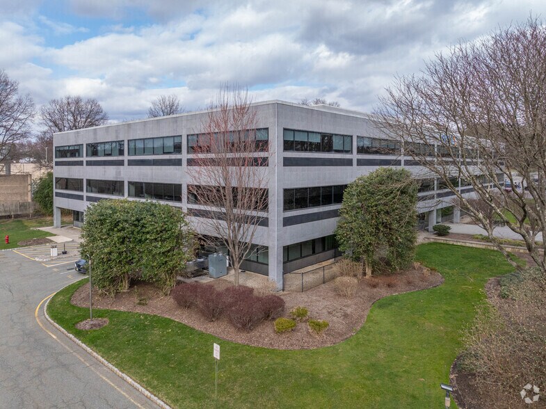 10 Lanidex Plz W, Parsippany, NJ à louer - Photo principale - Image 1 de 16