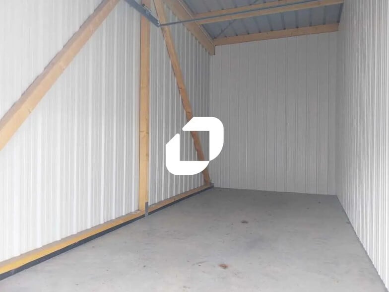 6 Avenue Louis Pasteur, Maurepas à louer - Photo intérieure - Image 2 de 5