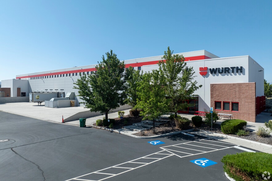 150 Circuit Ct, Sparks, NV for lease - Building Photo - Image 2 of 4