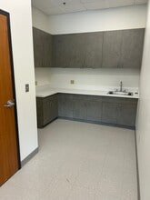 4800 Olson Memorial Hwy, Golden Valley, MN for lease Interior Photo- Image 2 of 4