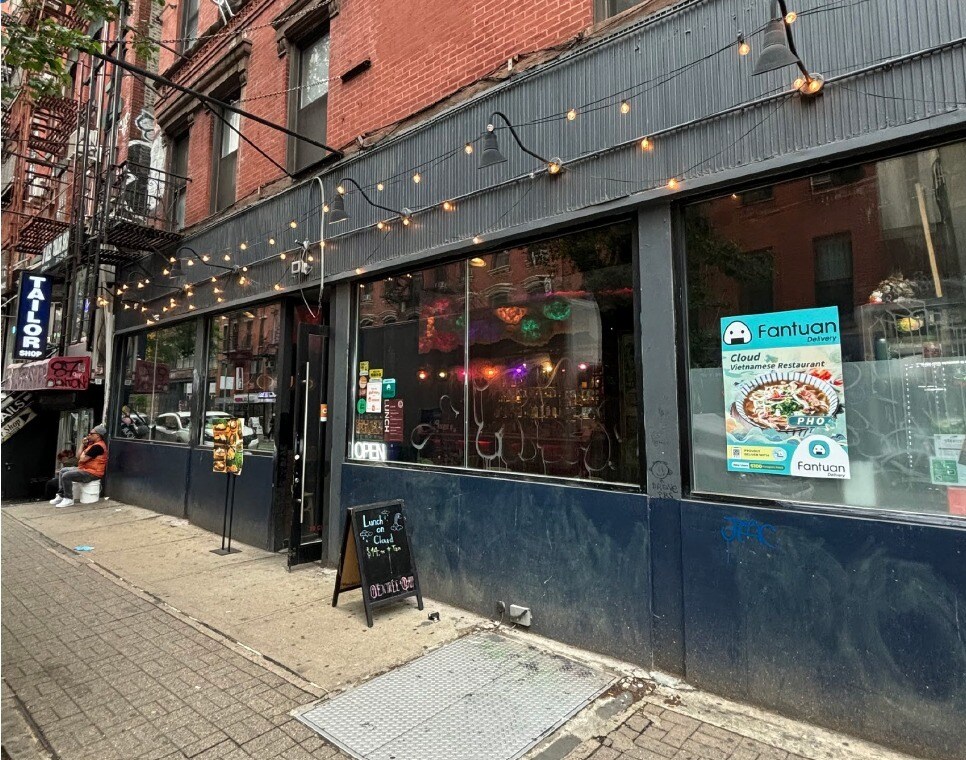 77-79 Clinton St, New York, NY à vendre Photo du bâtiment- Image 1 de 1