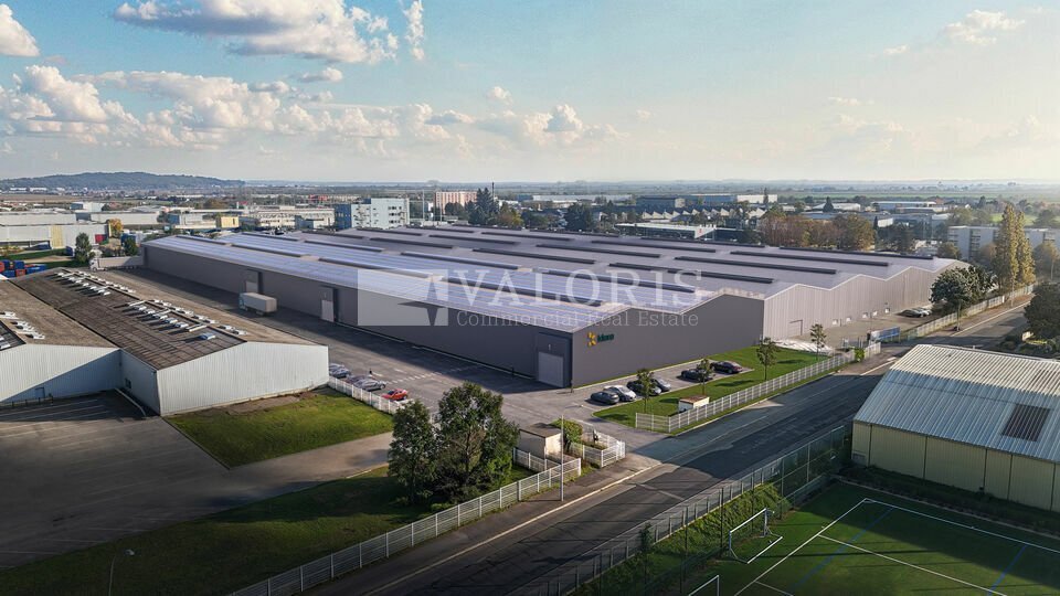 Industrial in Meyzieu for lease - Aerial - Image 1 of 6