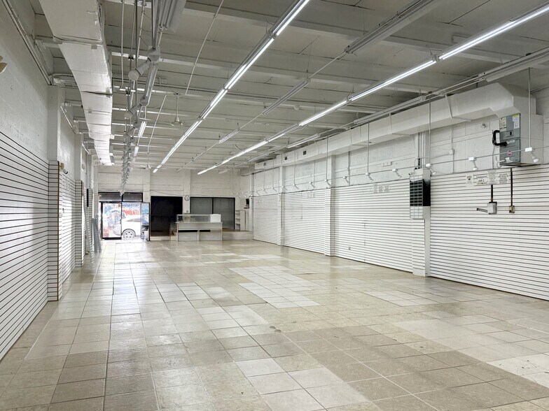 2520-2550 NW 5th Ave, Miami, FL à louer - Photo intérieure - Image 2 de 7