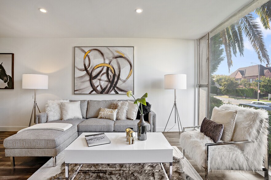 9500 W Olympic Blvd, Beverly Hills, CA à vendre - Photo du bâtiment - Image 3 de 25