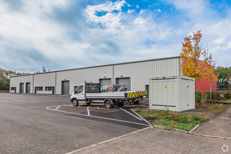 A9 Estate Lammermoor Av, Falkirk à louer - Photo du bâtiment - Image 2 de 9